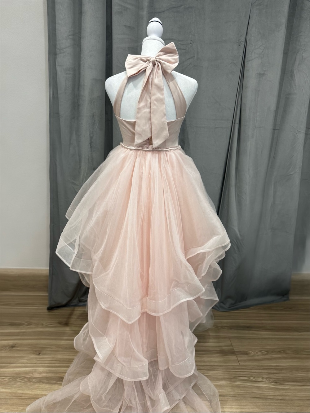 AZAZIE Blush Pink Halter Bow Tulle Occasion Dress – Size 12
